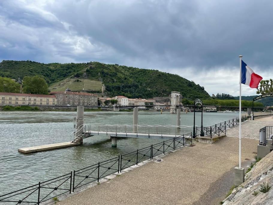 La Batellerie, Vue Sur Rhone Villa ทาอิน-เลมิทาจ ภายนอก รูปภาพ